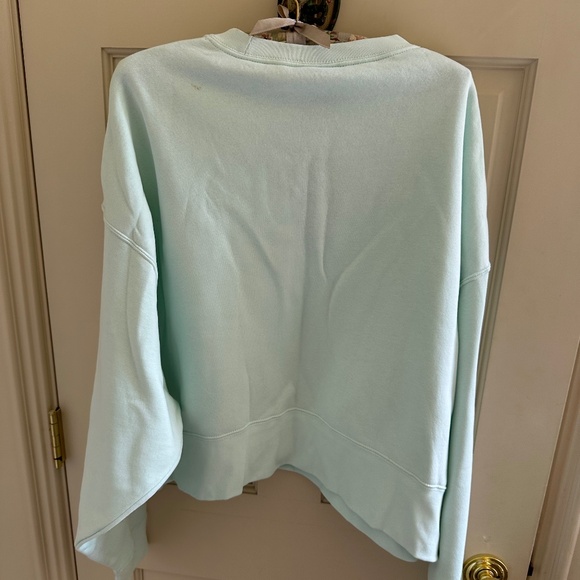 NIKE MINT GREEN TREND FLEECE CREW / NWT-S - Picture 2 of 4